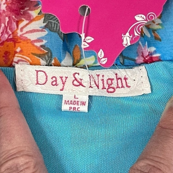 Nwt Day & Night Hawaiian Luau blue multi pleated elastic waist skirt size large. - Picture 4 of 8